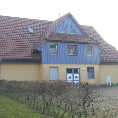 House Kormoran 4 * Prerow